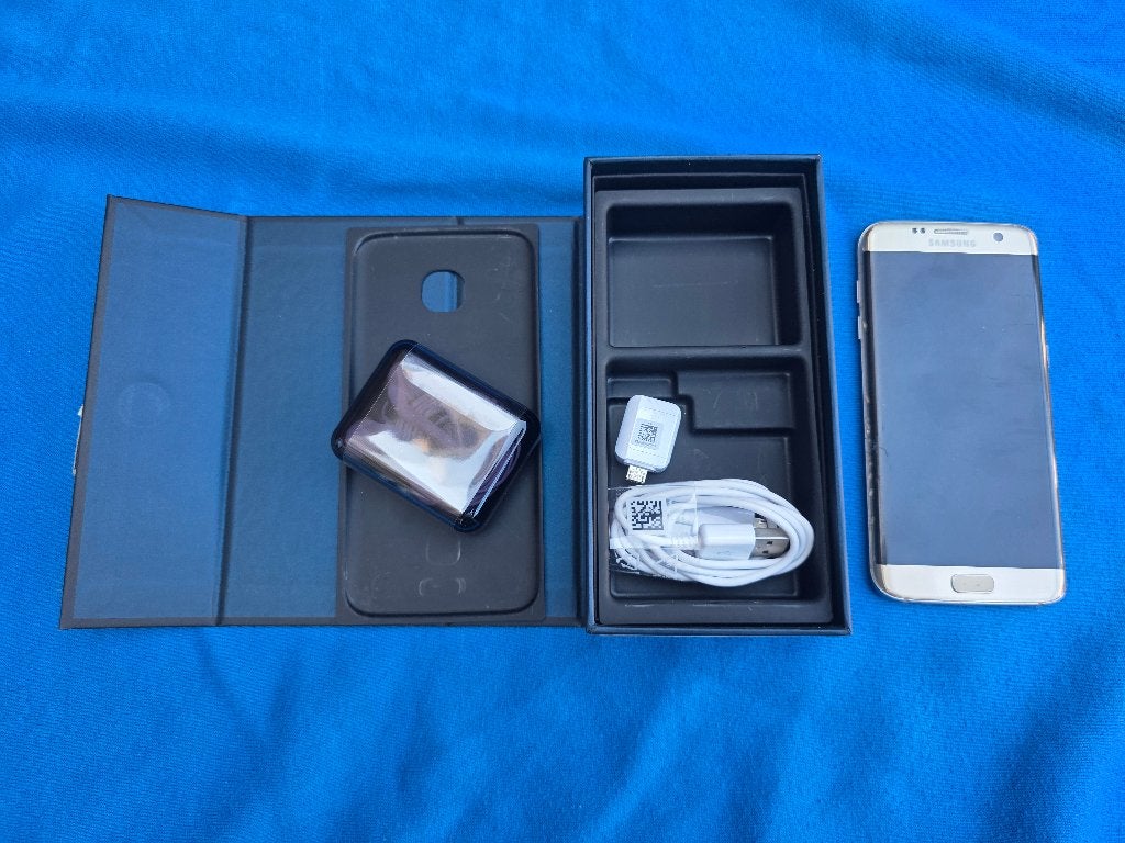 Samsung telefoon Galaxy S7 Edge in doos gebruikt, Telecommunicatie, Mobiele telefoons | Samsung, 128 GB, Verzenden, Zwart, Galaxy Z Flip