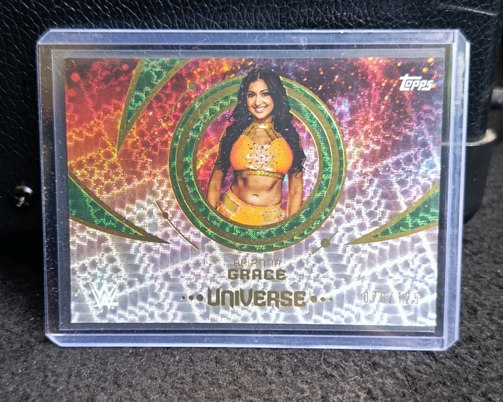 WWE Arianna Grace Topps Universe Green Parallel (076/125), Ophalen of Verzenden, Nieuw, Overige sporten, Spelerskaart