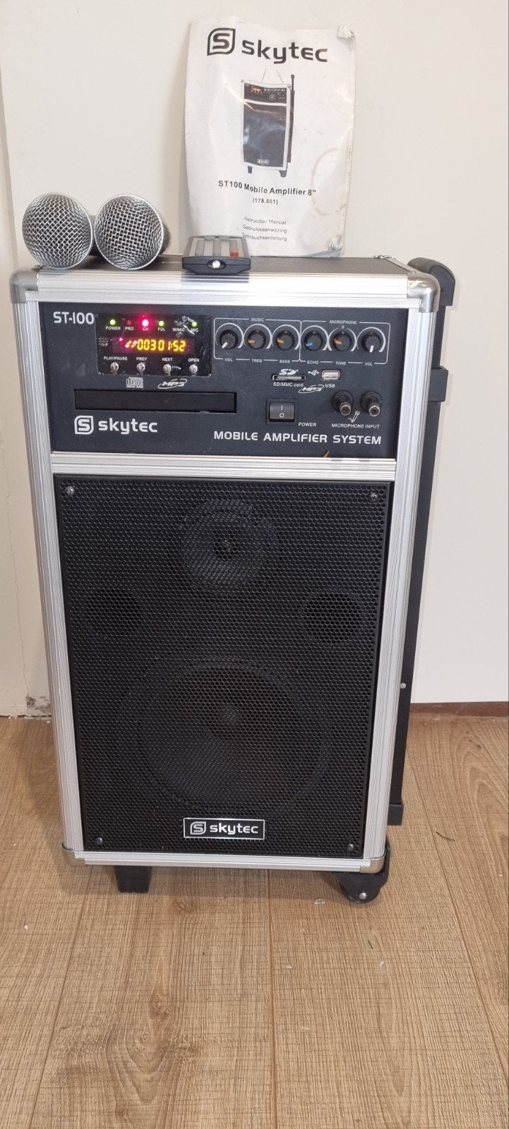 skytec ST-100 mobile amplifier cd, Ophalen, Gebruikt, Complete set