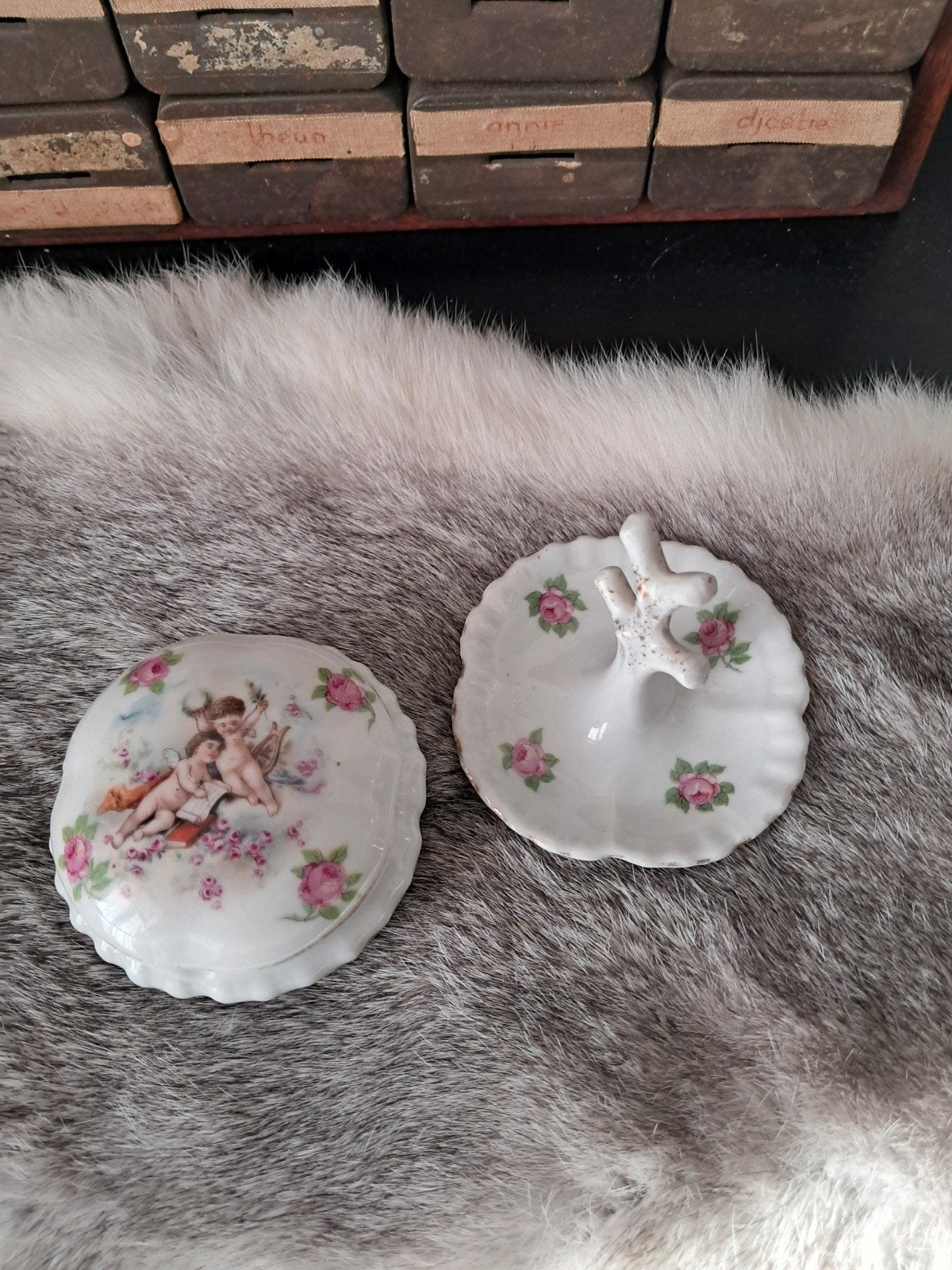 Antieke Porseleinen Kaptafel Set – Victoria Czechoslovakia (, Antiek en Kunst, Ophalen of Verzenden