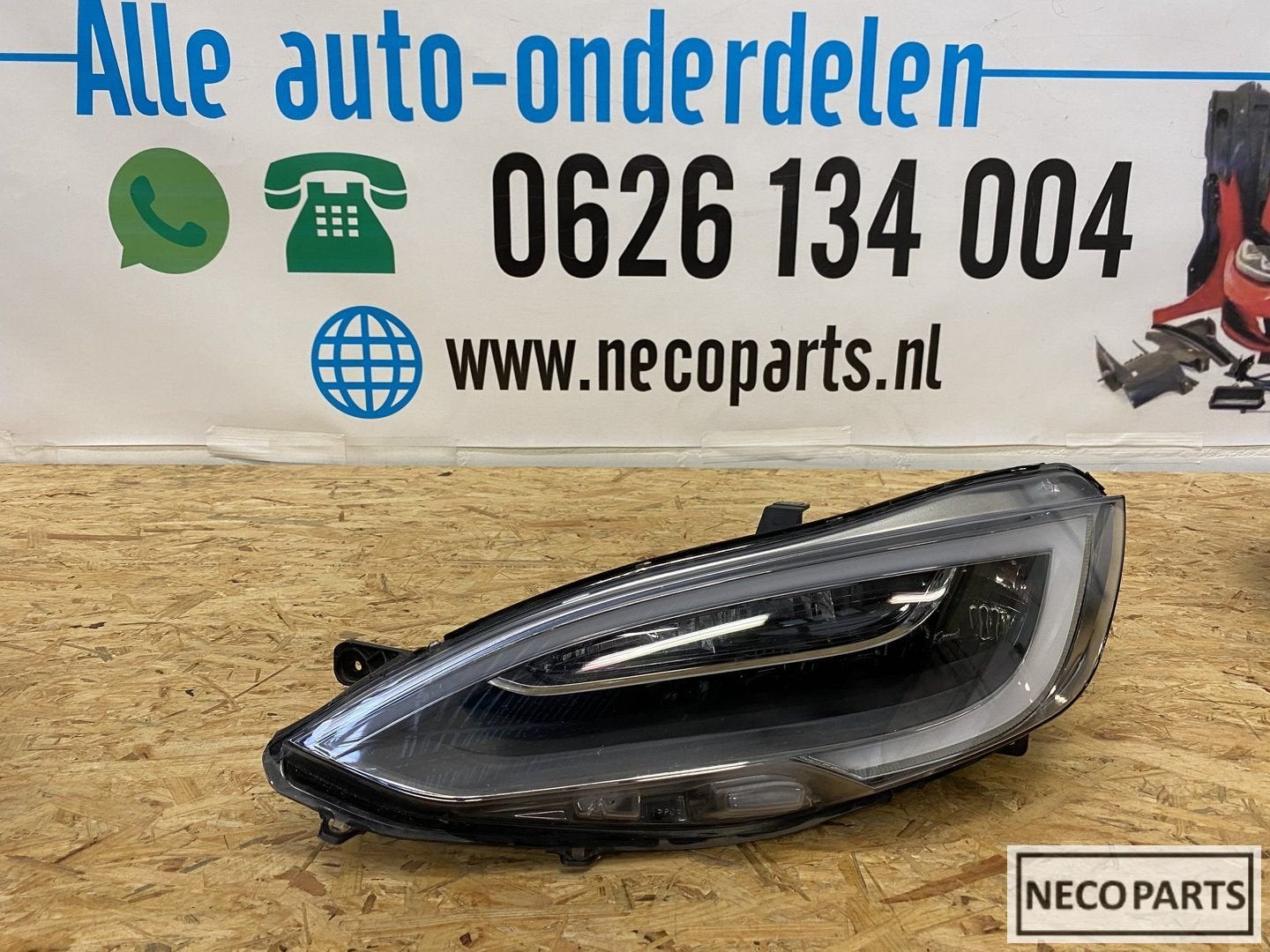 TESLA S VOL LED KOPLAMP LINKS 105357400A COMPLEET XENON, Gebruikt, -, Overige automerken, -