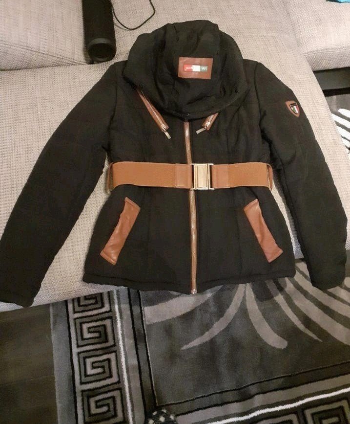 Nieuwe Italiaanse jas, Zwart, Maat 42/44 (L), Nieuw, Ophalen of Verzenden