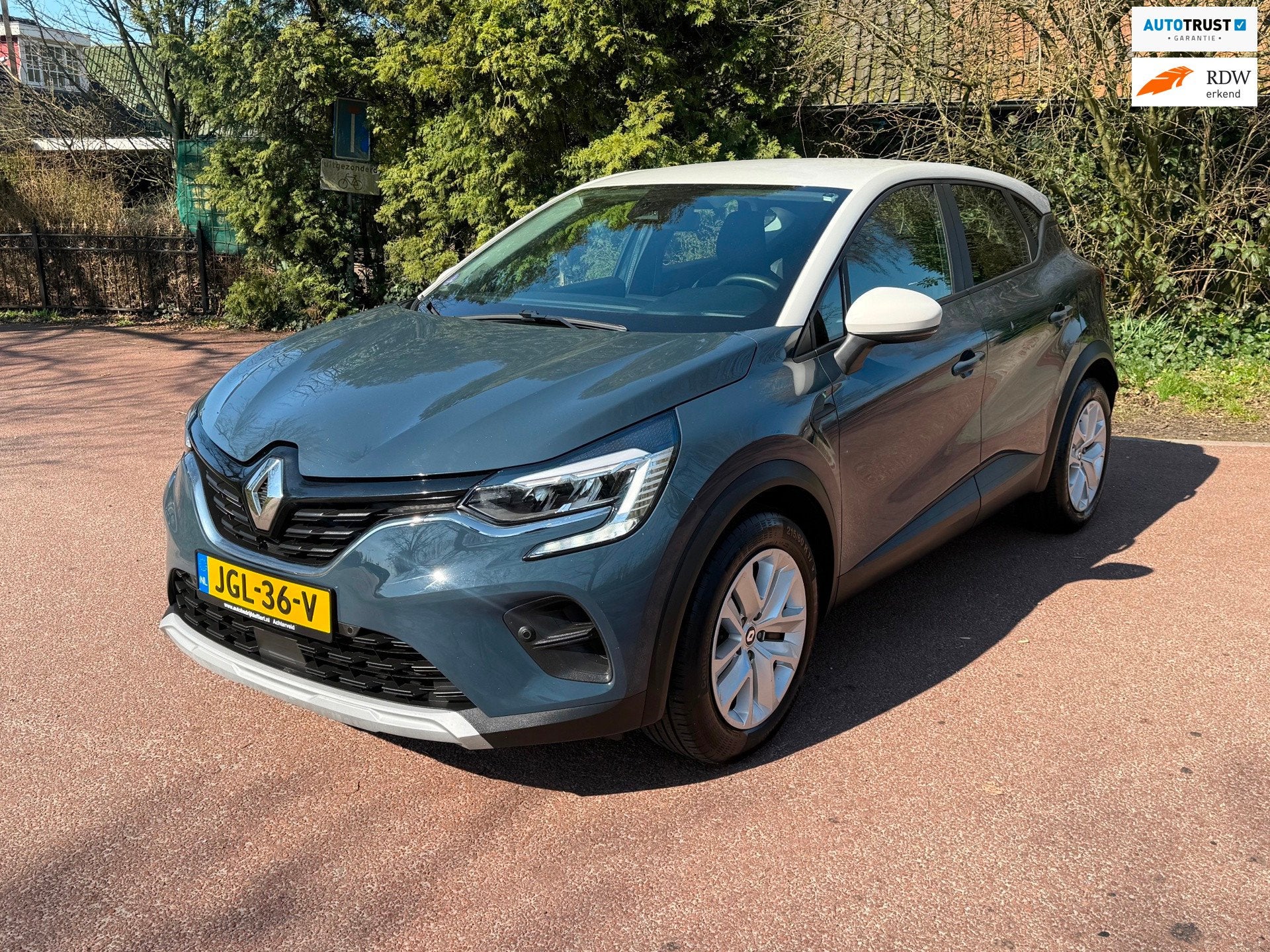 Renault CAPTUR 1.6 E-Tech Hybrid 145 Zen / Navi / Led / Airc, Auto's, 94 pk, Gebruikt, 715 kg, Bedrijf