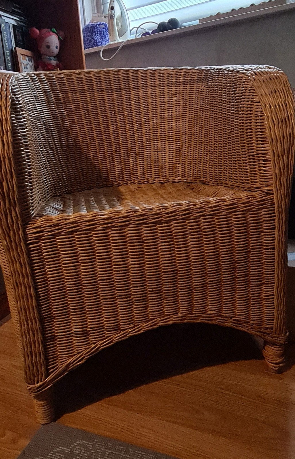 Gratis Comfortabele rieten stoel, Ophalen, Gebruikt, Bruin, Riet of Rotan