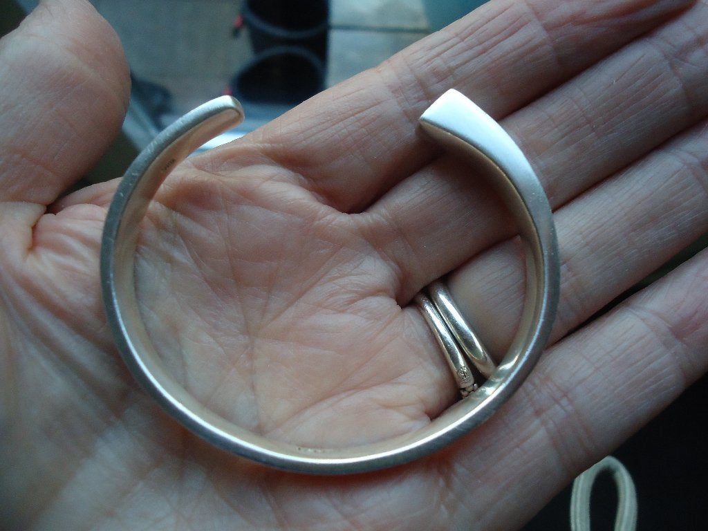 mooie echt zilveren spang armband van esprit met steen 26,7g, Met kristal, Ophalen of Verzenden, Zo goed als nieuw, Zilver