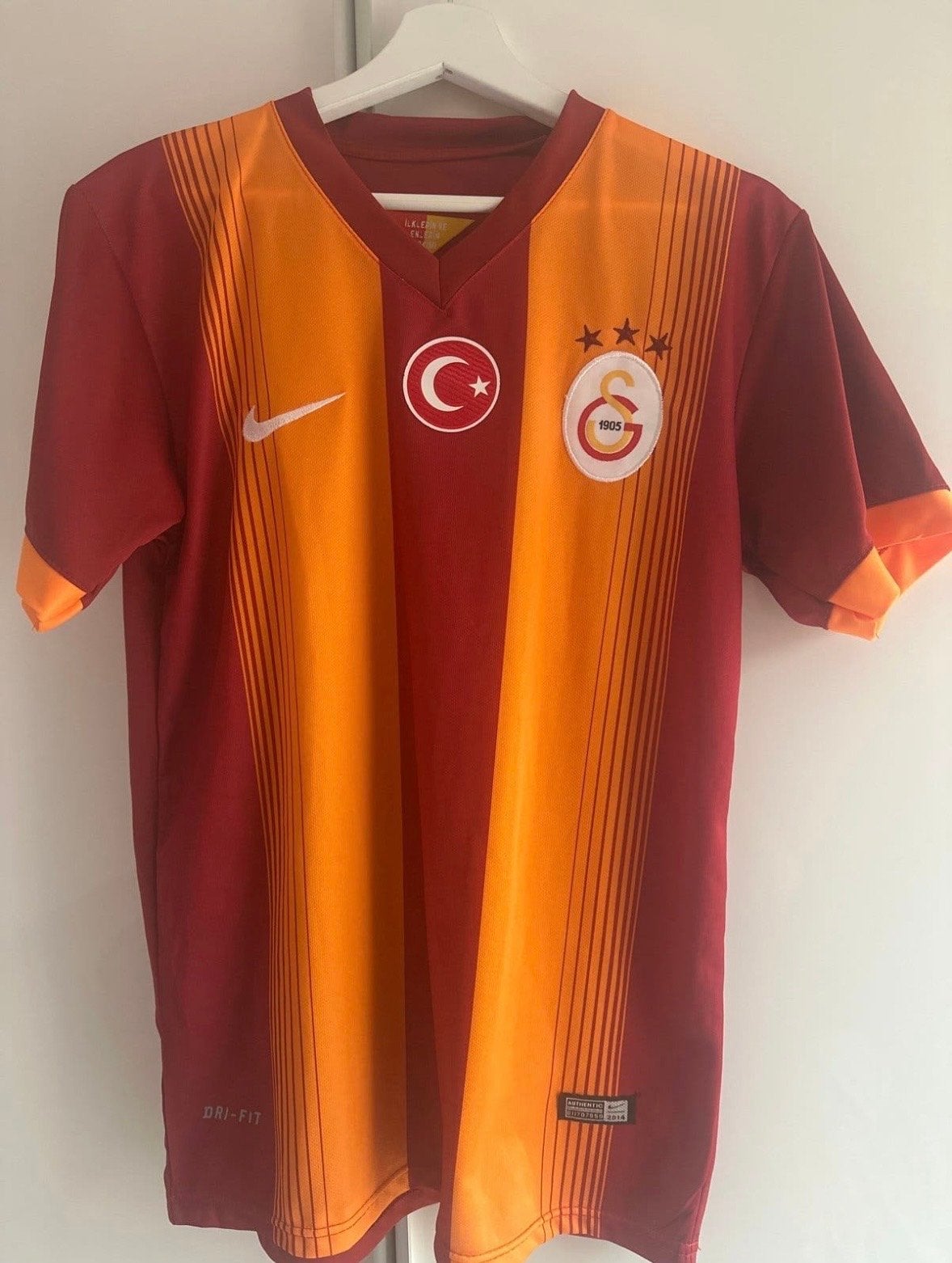 Galatasaray Thuisshirt 2014-2015, Kleding | Heren, Ophalen of Verzenden, Voetbal, Gedragen, Meerkleurig