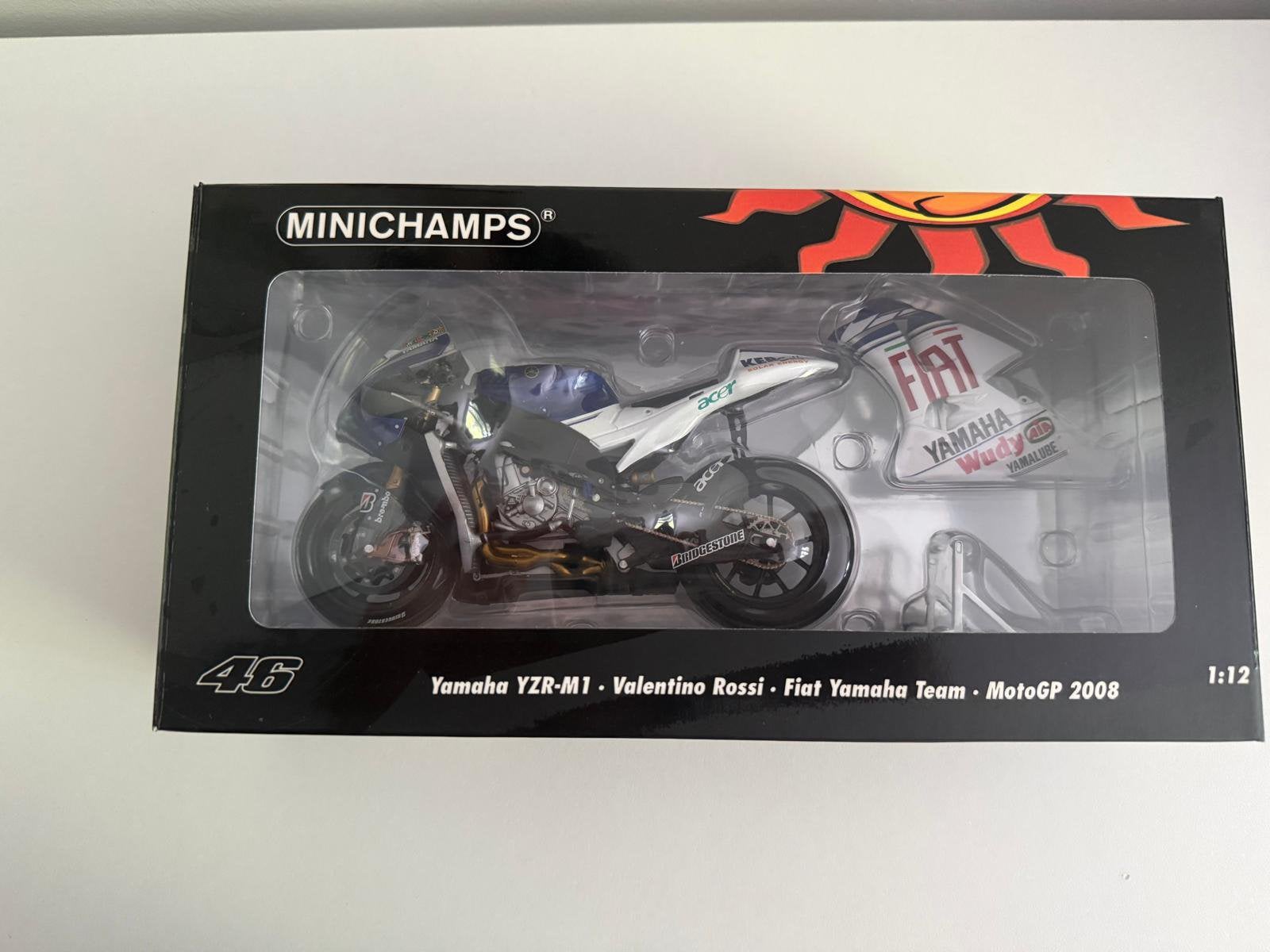 Minichamps Motogp 2008 Yamaha YZR-M1 Rossi Fiat 1/12, Ophalen of Verzenden, Zo goed als nieuw, Auto