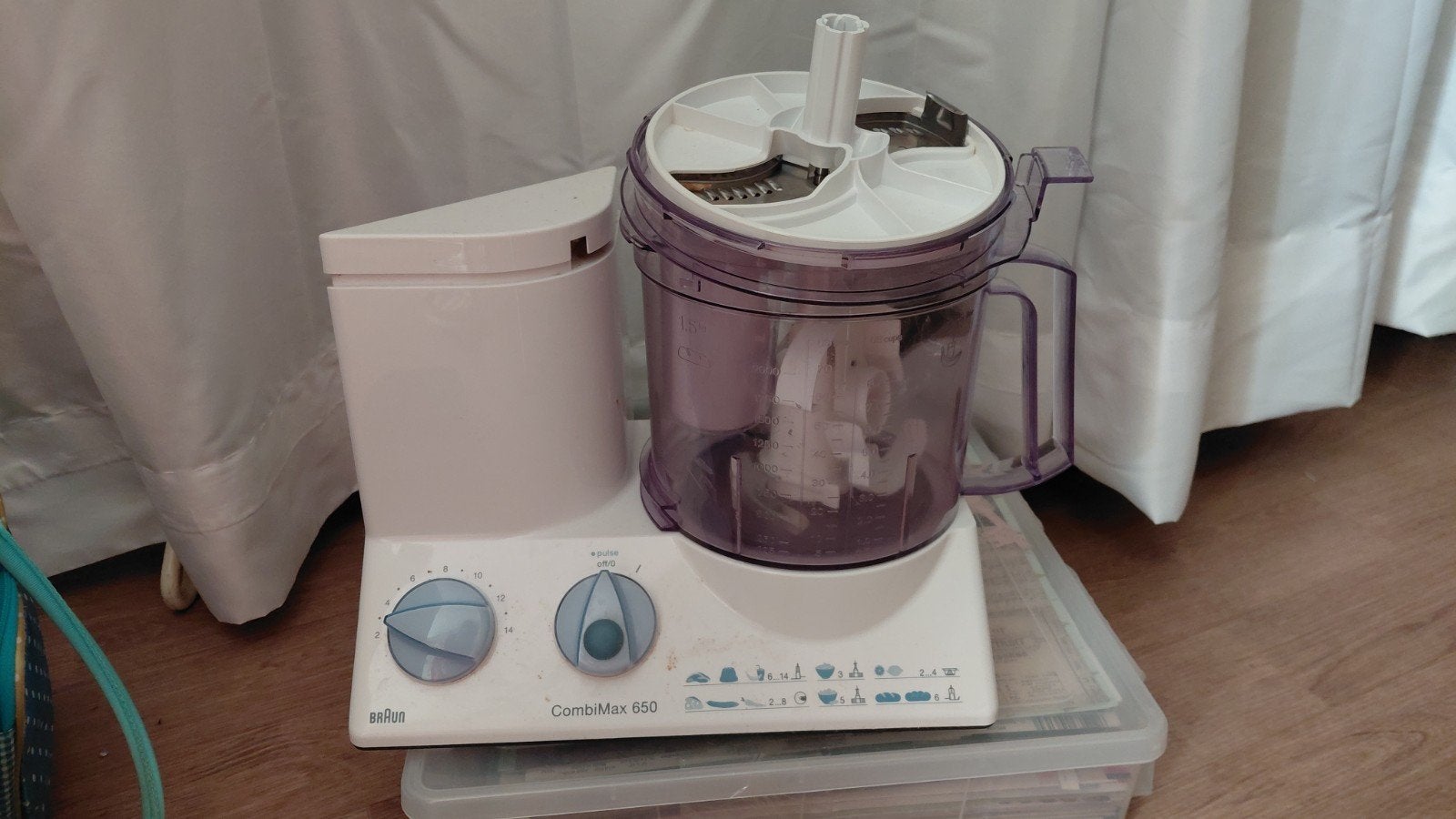 Braun CombiMax 650 Keukenmachine - Vintage Foodprocessor, Gebruikt, 1 tot 2 liter, 3 snelheden of meer, Ophalen of Verzenden