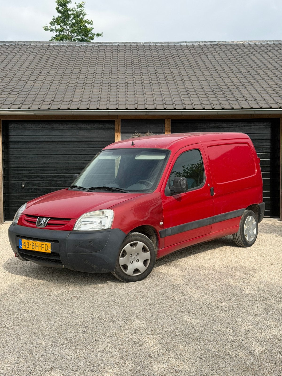 Peugeot Partner 1.9 D 170C 2003, Auto's, Voorwielaandrijving, 4 cilinders, Origineel Nederlands, Bedrijf