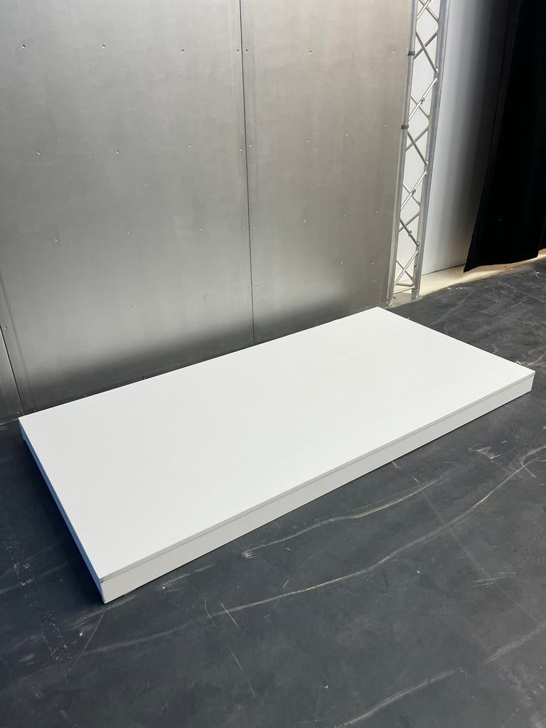 5 witte winkel display’s/poduim, Ophalen of Verzenden