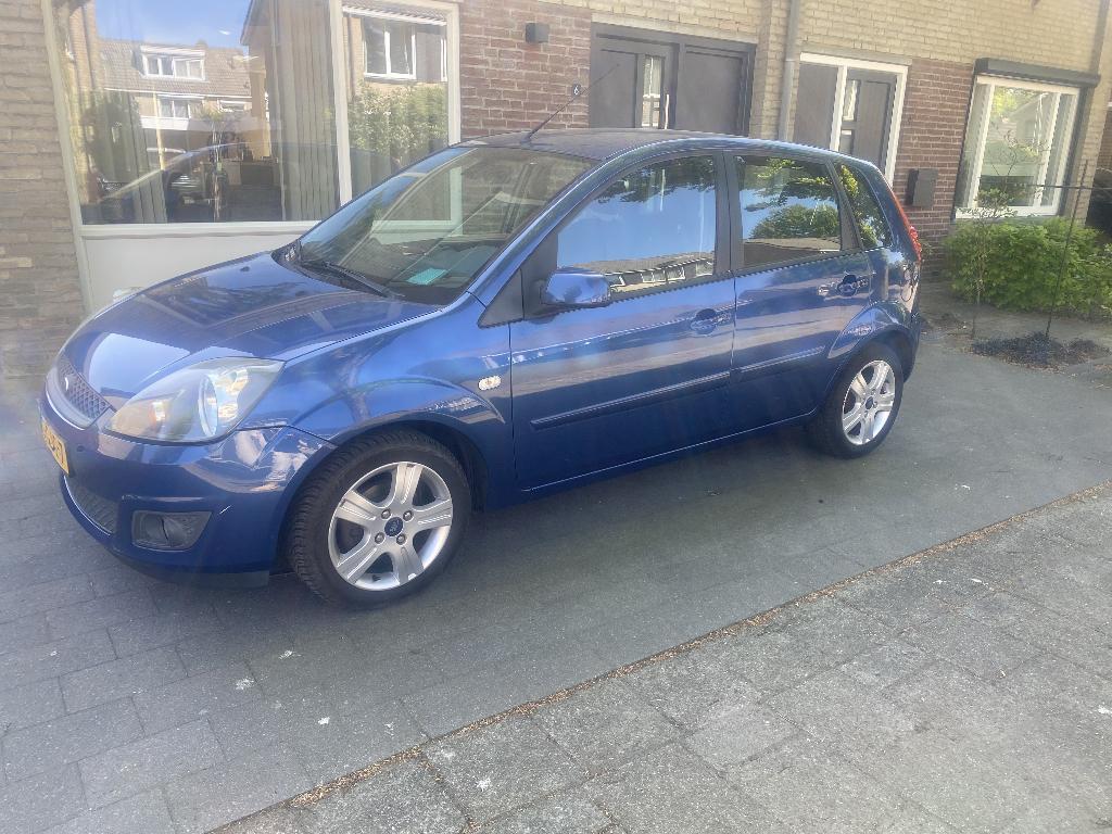 Ford Fiësta 1.3 8V 5DR 2008 Blauw, Auto's, 1299 cc, Stof, 4 cilinders, Blauw