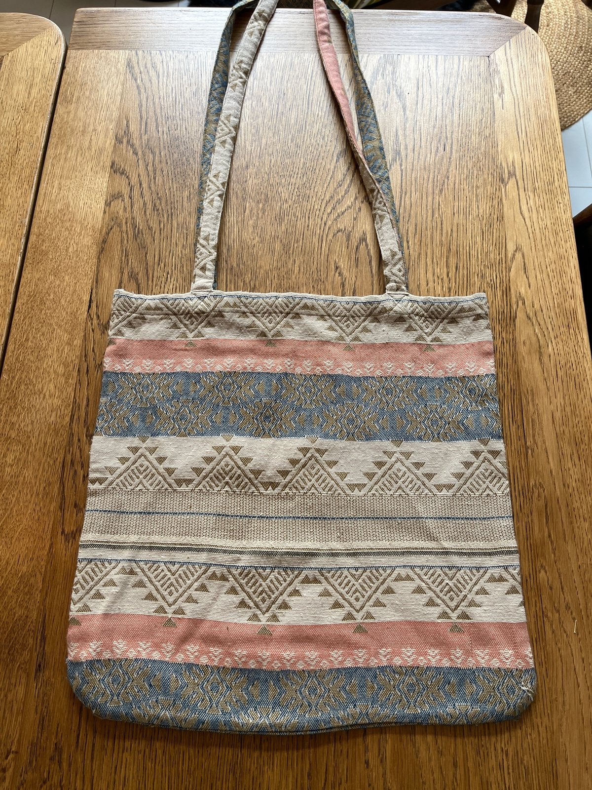Stijlvolle Shopper met Etnisch Patroon, Ophalen of Verzenden, Zo goed als nieuw, Overige kleuren, Shopper