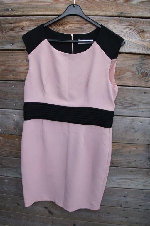 Jurk roze/ zwart Rinascimento mt Xl Vaste prijs AANBIEDING, Verzenden, Zo goed als nieuw, Knielengte, Roze