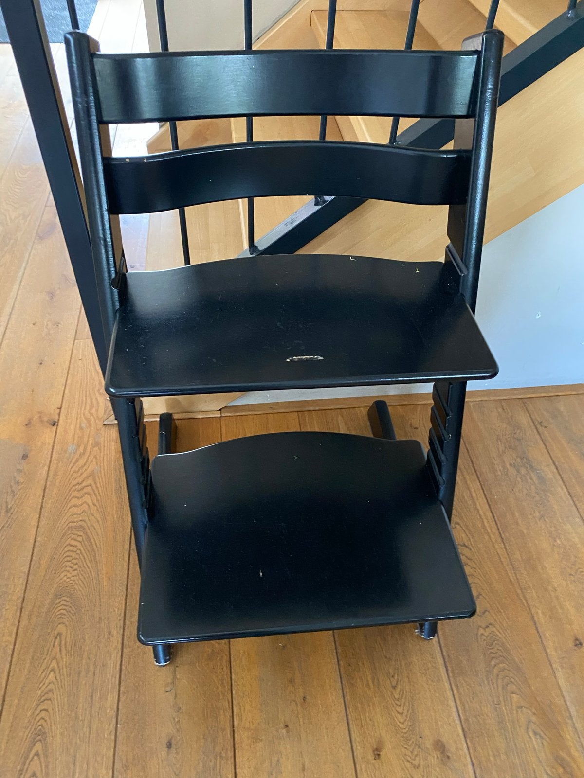 Stokke Tripp Trapp meegroeistoel - Zwart nieuw model, Ophalen, Gebruikt, Meegroeistoel, Aanschuifbaar