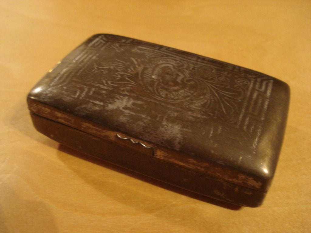Oude (Pruim) Tabaksdoos, Antiek en Kunst, Ophalen of Verzenden, Koper