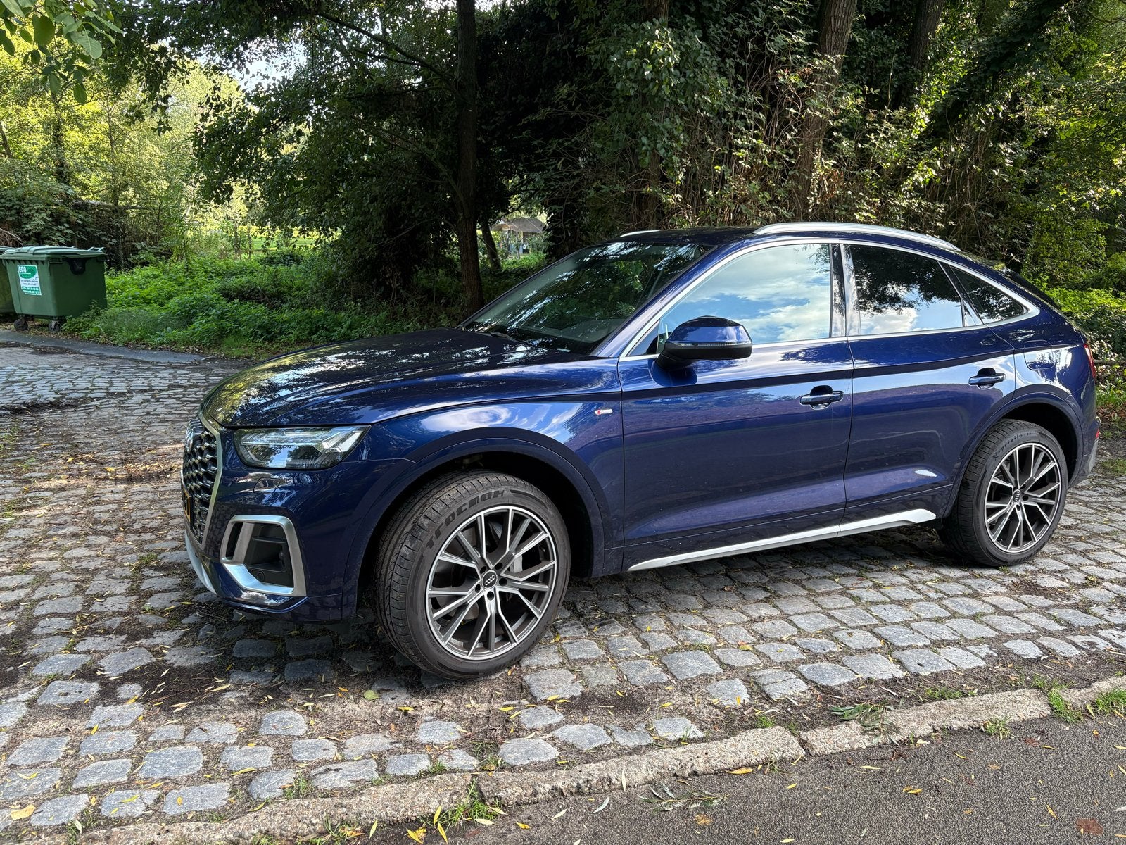 Wegens verhuizing naar buitenland goed onderhouden Audi, Auto's, Automaat, Zwart, Blauw, Leder en Stof