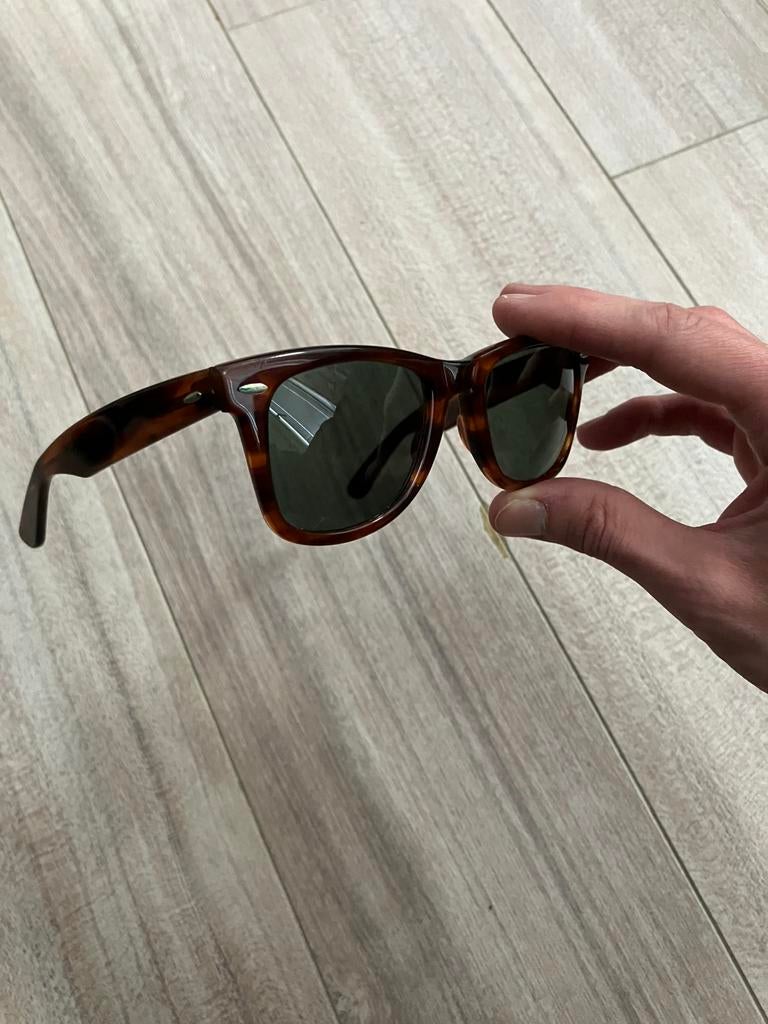 Ray Ban Wayfarer L2052 vintage model made in USA, Sieraden, Tassen en Uiterlijk, Zonnebrillen en Brillen | Heren, Ophalen of Verzenden