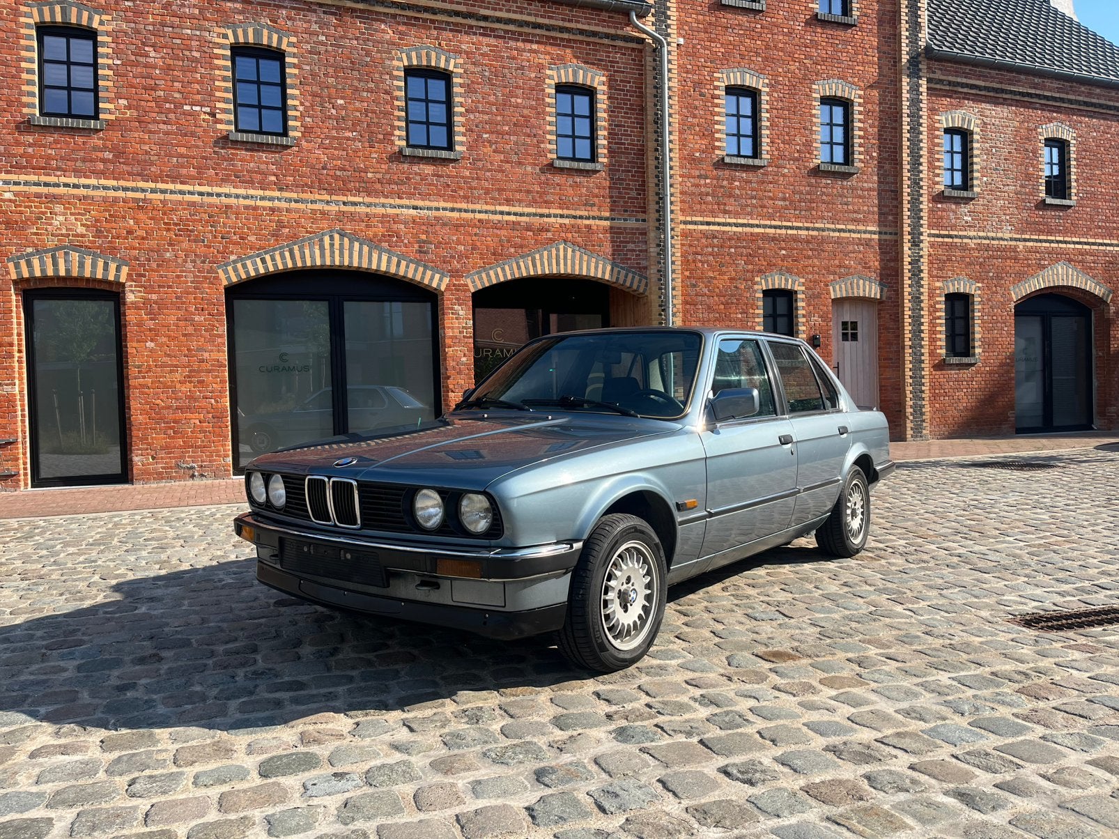 Bmw e30 316, Auto's, Achterwielaandrijving, 1766 cc, 4 cilinders, Blauw