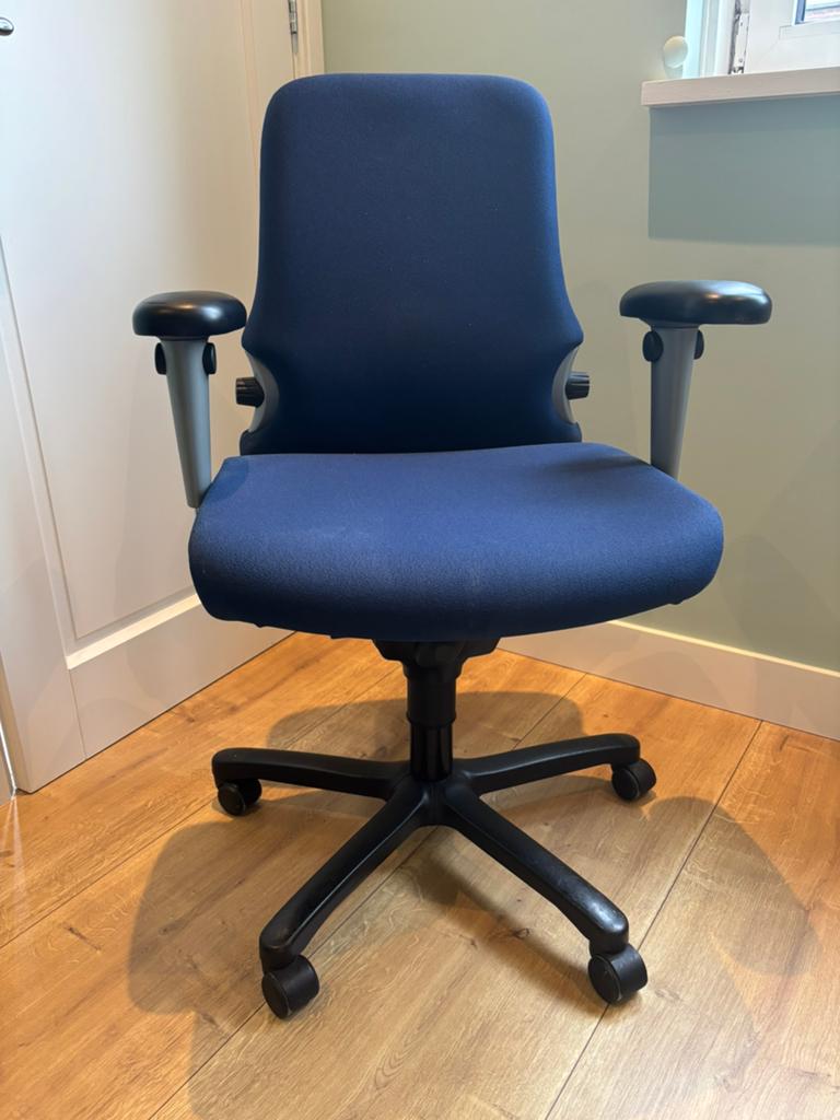 Gratis bureaustoel, Ophalen, Ergonomisch, Gebruikt, Blauw