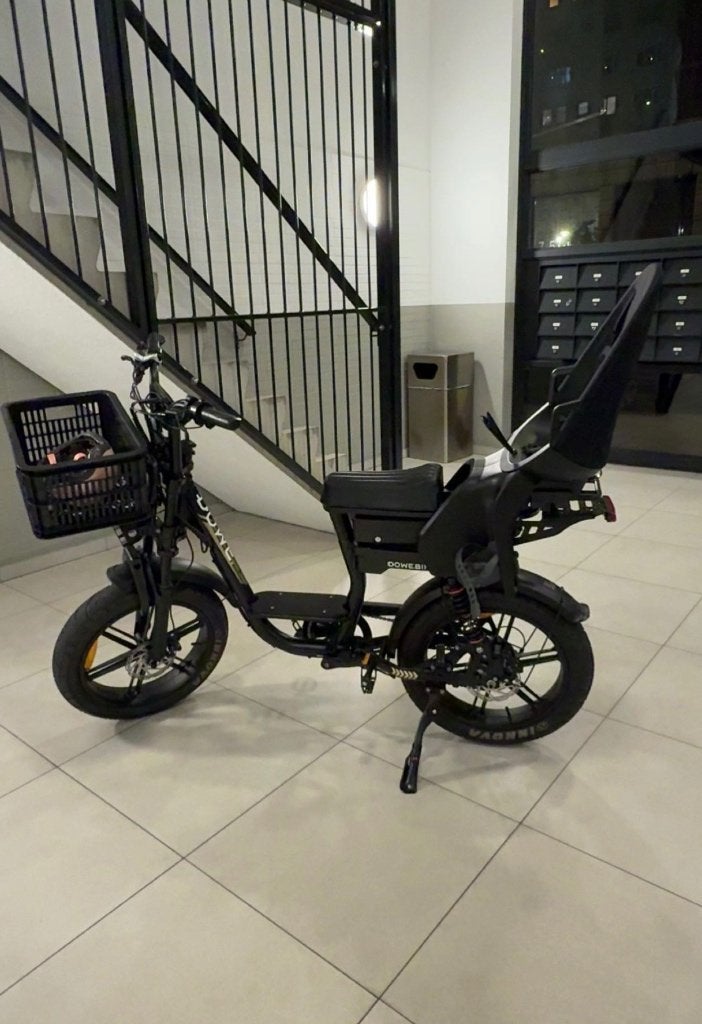 Dowe C28 Fatbike Zwart met kinderzitje en voorkrat, Zo goed als nieuw, 59 cm of meer, 30 tot 50 km per accu, Ophalen