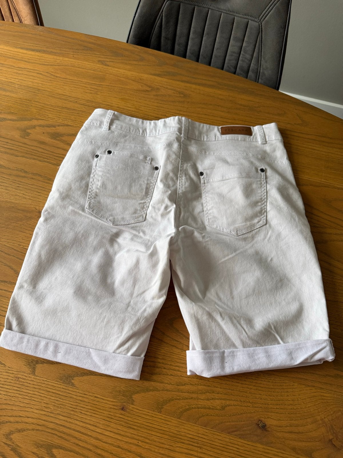 Witte Pescara korte broek, maat 42, Kort, Wit, Maat 42/44 (L), Ophalen of Verzenden