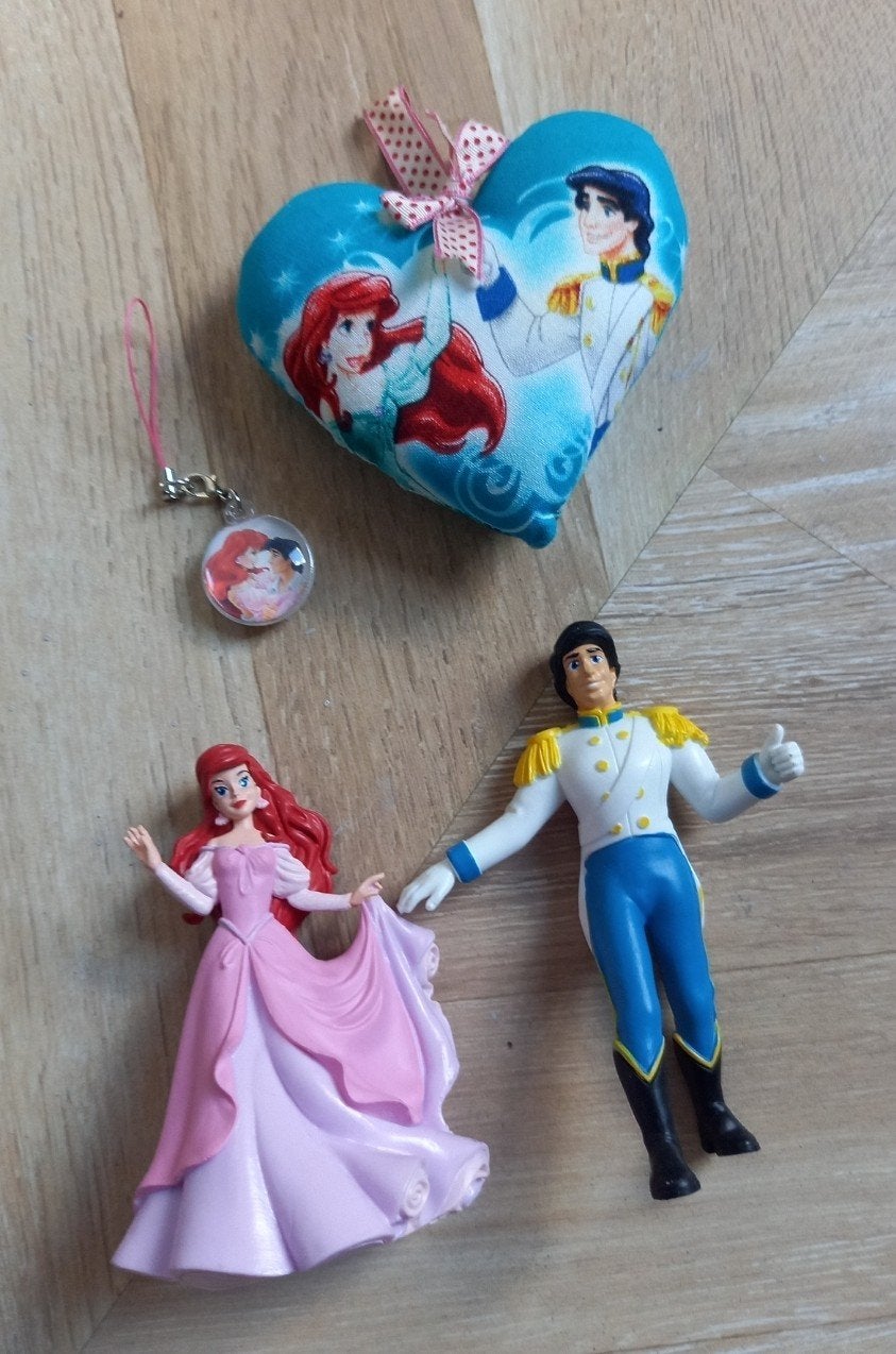 Disney Ariel de kleine zeemeermin en Prins Eric, Ophalen of Verzenden, Zo goed als nieuw, Beeldje of Figuurtje