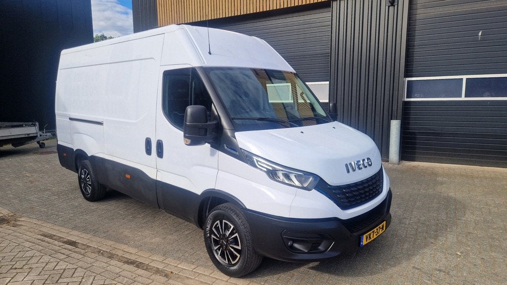 Iveco Daily 35S14NV 2.3 352L H3, Auto's, Bestelauto's, Bedrijf, Te koop, ABS, Startonderbreker, Iveco, CNG (Aardgas), Euro 6, Automaat