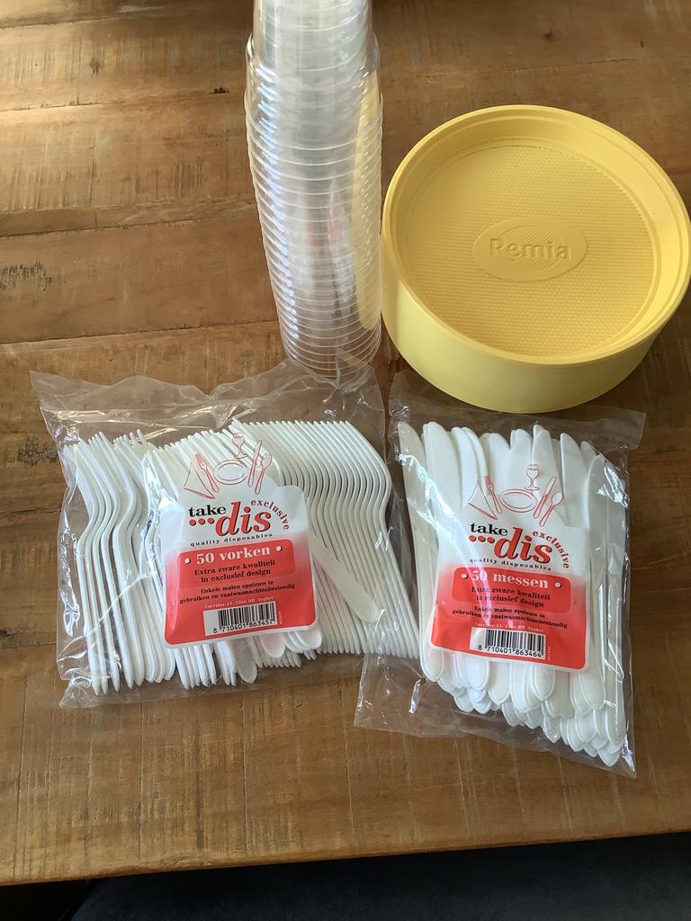 Wegwerp bestek en bekers - Ideaal voor feestjes, Ophalen of Verzenden