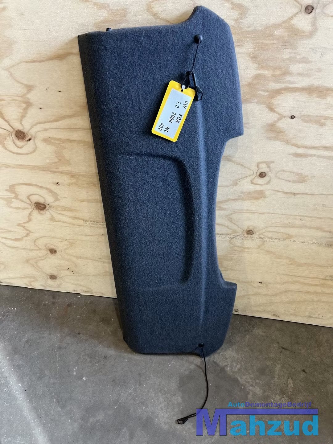 VW FOX Hoedenplank 2003-2015, Auto-onderdelen, Gebruikt, Volkswagen, Volkswagen AG, Berliner Ring 2
38440  Wolfsburg, DE