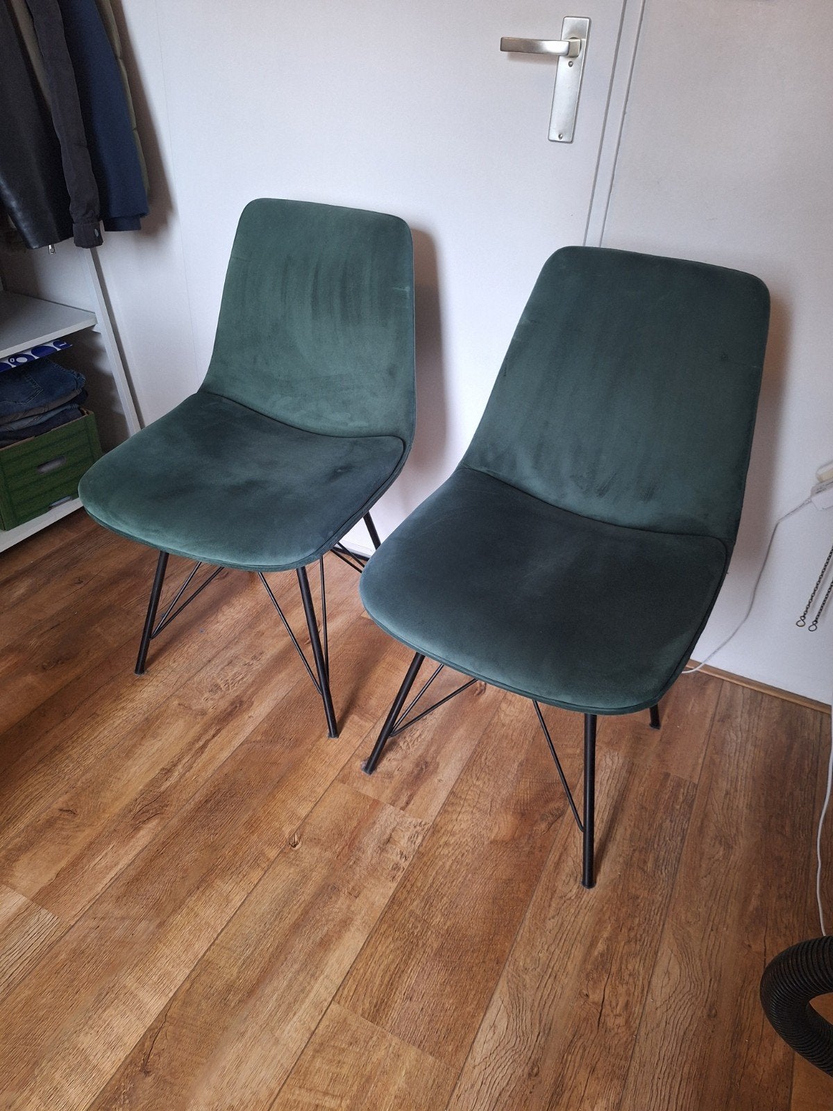 2 Groene fluwelen eetkamerstoelen, Huis en Inrichting, Stoelen, Ophalen, Twee, Overige kleuren, Zo goed als nieuw