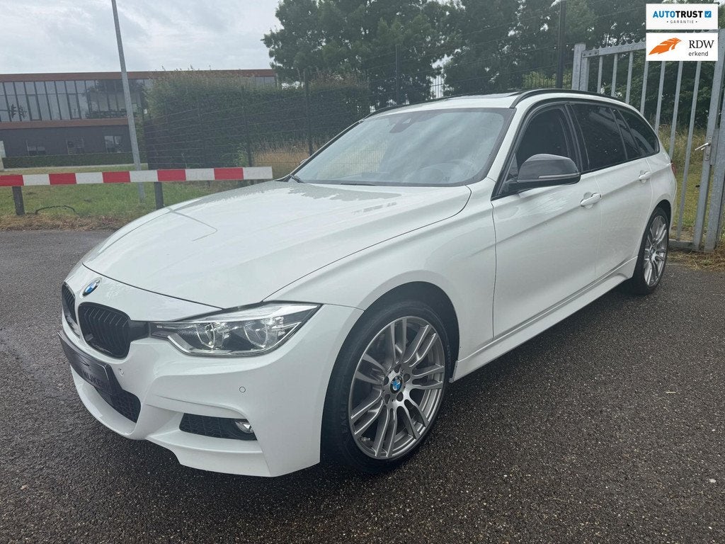 BMW 3-serie Touring 340i High Exe LCI M Sport Pano Performan, Auto's, Automaat, Achterwielaandrijving, Euro 6, Alcantara