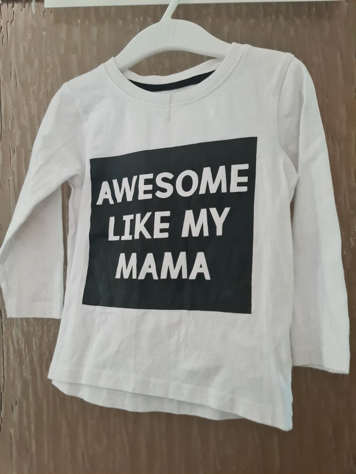 Primark witte Longsleeve 'Awesome Like My Mama' - Maat 86, Jongetje of Meisje, Ophalen of Verzenden, Zo goed als nieuw, Primark