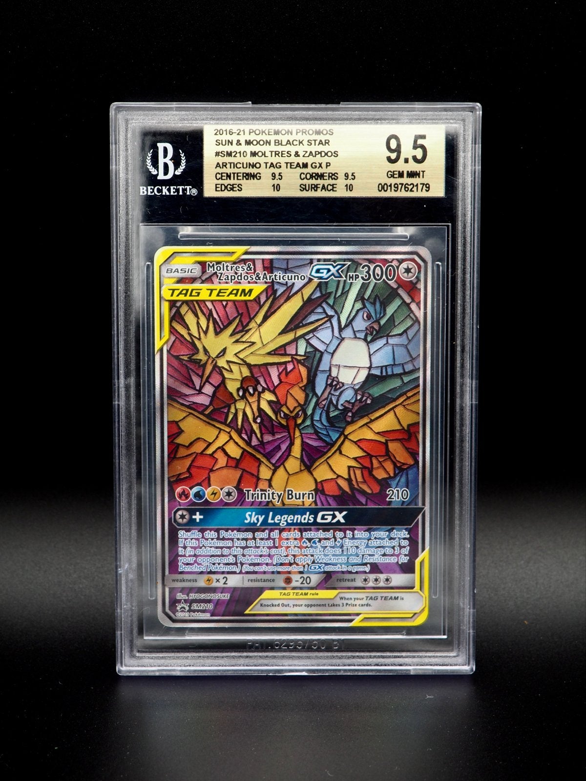 Moltres & Zapdos & Articuno GX SM210 BGS 9.5, Ophalen of Verzenden, Zo goed als nieuw, Losse kaart