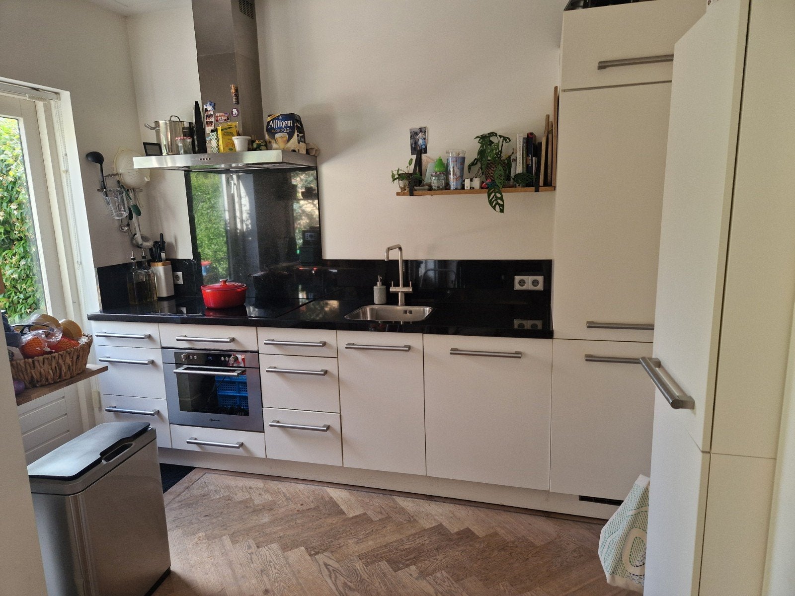 complete keuken met inbouwapparatuur ophalen <10aug, Ophalen, Gebruikt, Wit, Graniet of Steen