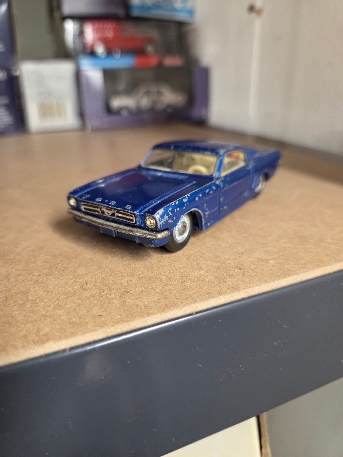 ford mustang Fastback 2+2 corgi toys, Ophalen, Gebruikt, Auto, Corgi