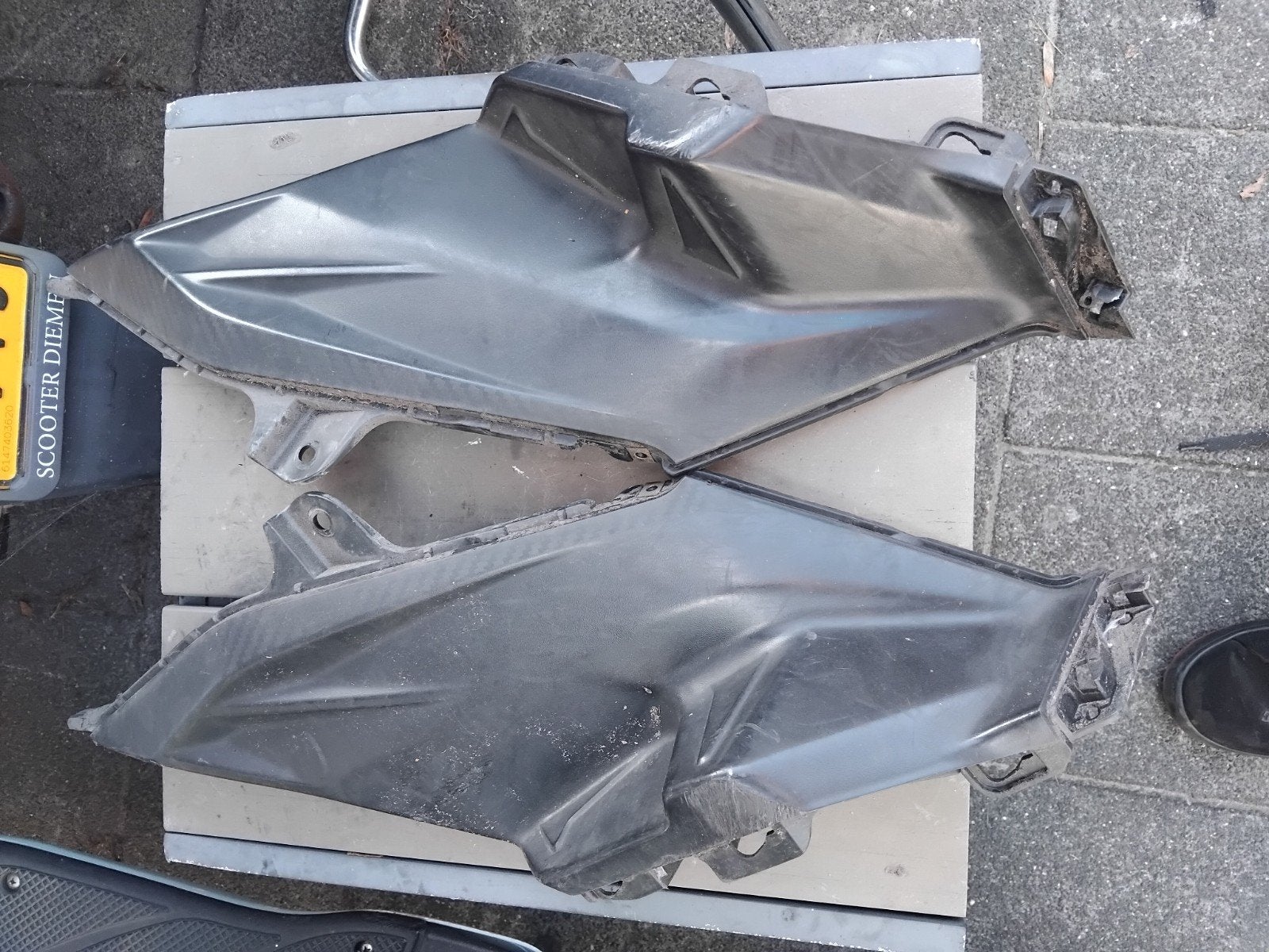 voetsteun kappen sym xpro euro 5 10,- per stuk, Ophalen of Verzenden, Gebruikt, Kap
