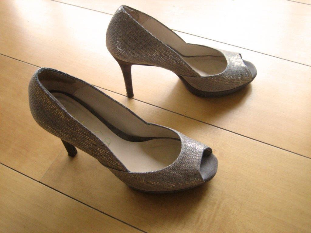 Chique feestelijk goudbeige pumps UNISA 38 snazzeys, Pumps, Unica, Verzenden, Beige