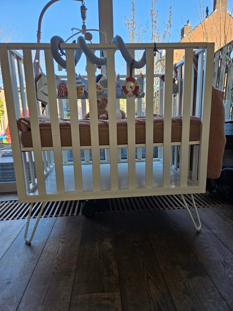 Childhome Box Beuk Wit 75x97 cm met dik matras, Ophalen of Verzenden, Gebruikt, Rechthoekig