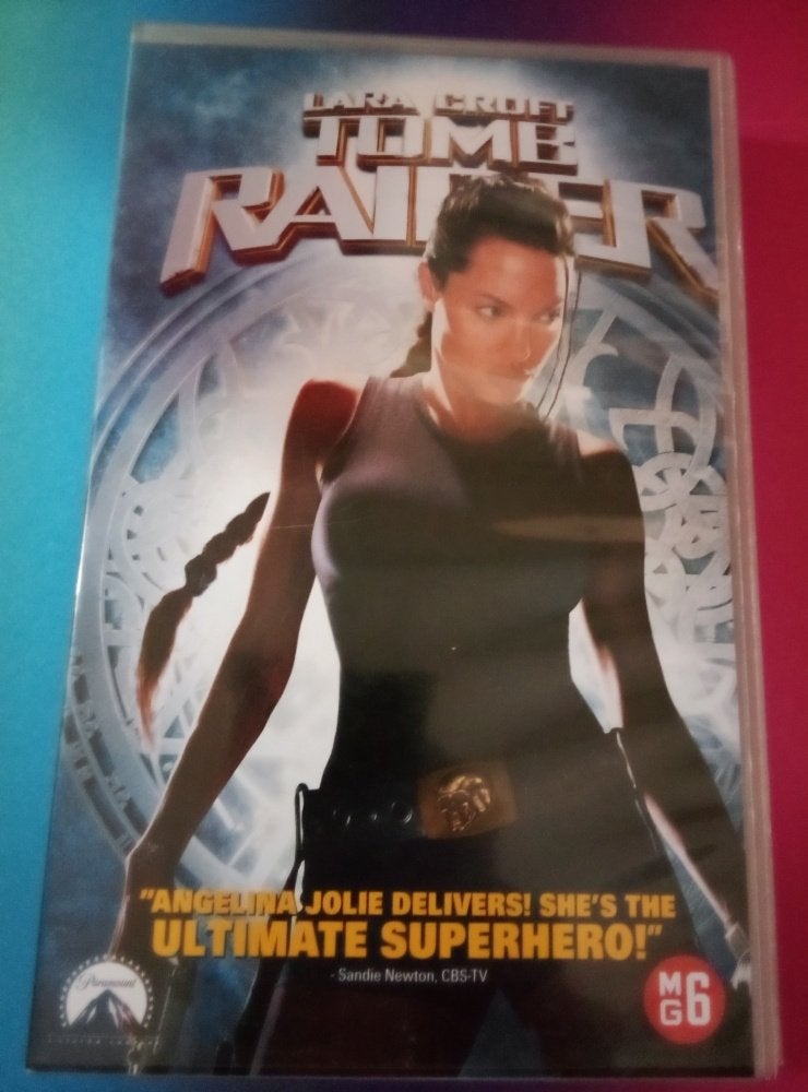 VHS - Tomb Raider - Koopvideo, Vanaf 16 jaar, Verzenden, Zo goed als nieuw, Actie en Avontuur