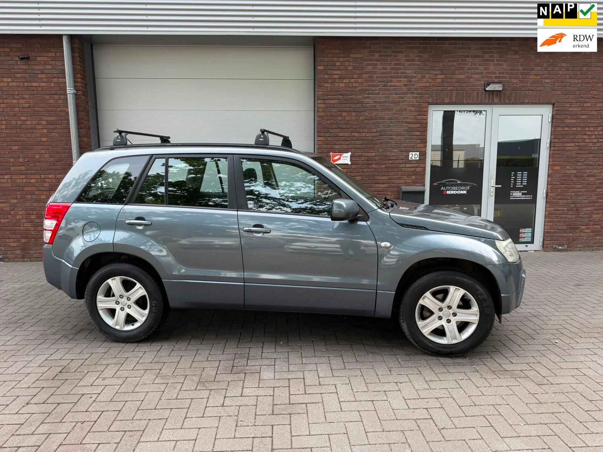 Suzuki Grand Vitara 2.0-16V Exclusive|AIRCO|NIEUWE APK|LEUKE, Automaat, Stof, Zwart, 4 cilinders