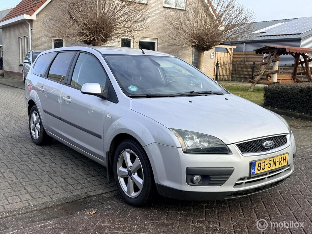 Ford Focus Wagon 1.6-16V Futura, Auto's, Ford, Bedrijf, Te koop, Focus, ABS, Airbags, Airconditioning, Alarm, Boordcomputer, Centrale vergrendeling