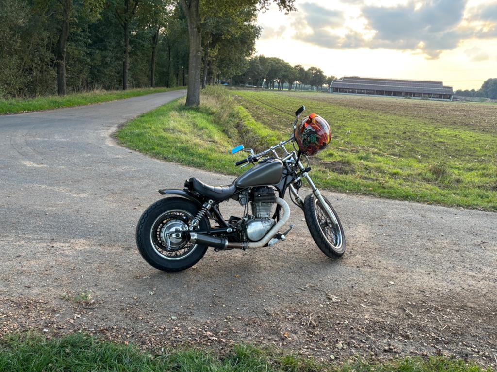 Suzuki savage bobber, Motoren, Gebruikt, Particulier, Overig, Handgeschakeld