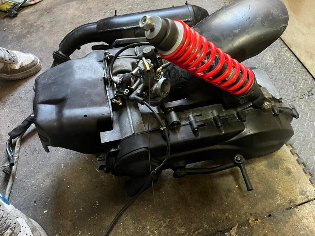 125cc blok typhoon, Ophalen, Zo goed als nieuw, Blok