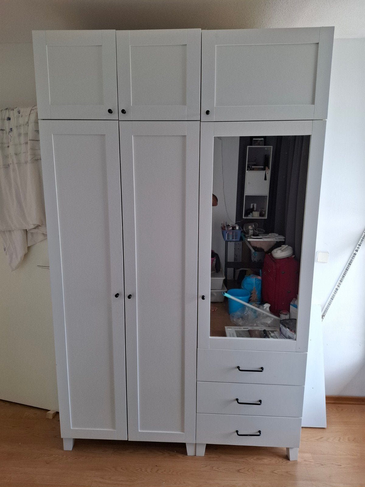 kledingkast wit ikea h 2.20 br 2.40 diep in waards 55cm, Huis en Inrichting, Kasten | Kledingkasten, 100 tot 150 cm, 200 cm of meer