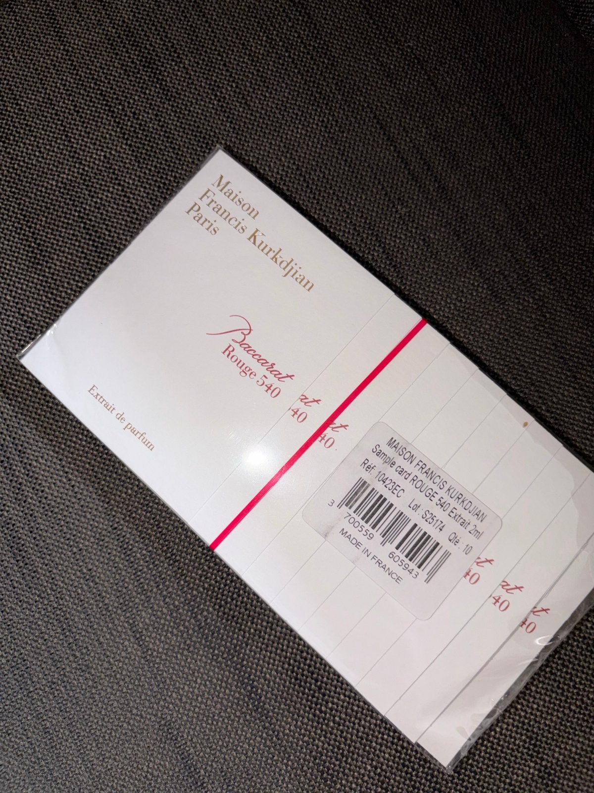 Maison Francis Kurkdjian Baccarat Rouge 540 samples 2ml x 10, Ophalen of Verzenden, Nieuw