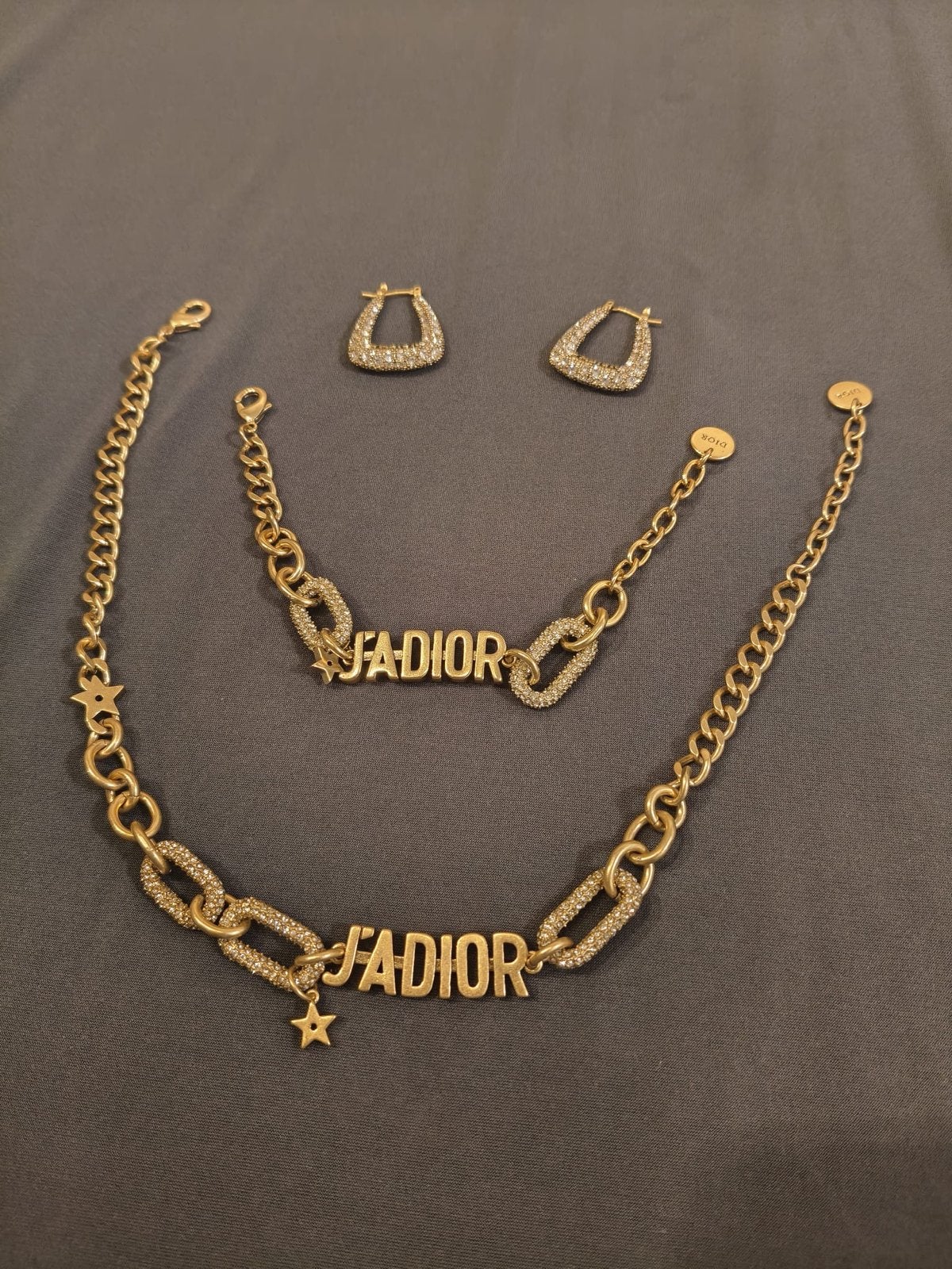 J'ADIOR Sieradenset: Ketting, Armband en Oorbellen, Met kristal, Overige materialen, Ophalen of Verzenden, Zo goed als nieuw