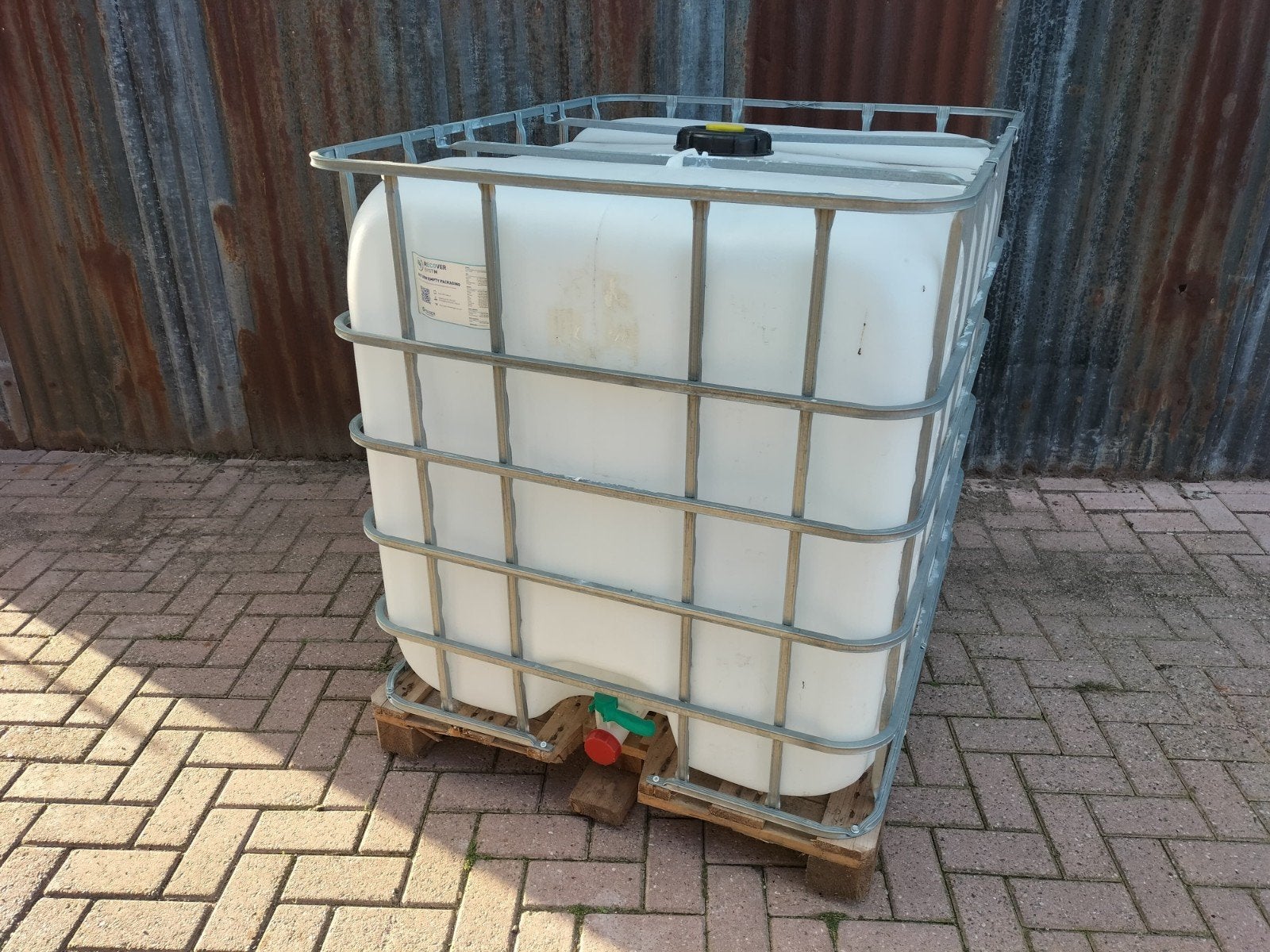 IBC, 1000 liter vat, regenton, waterton, 150 liter of meer, Ophalen, Gebruikt