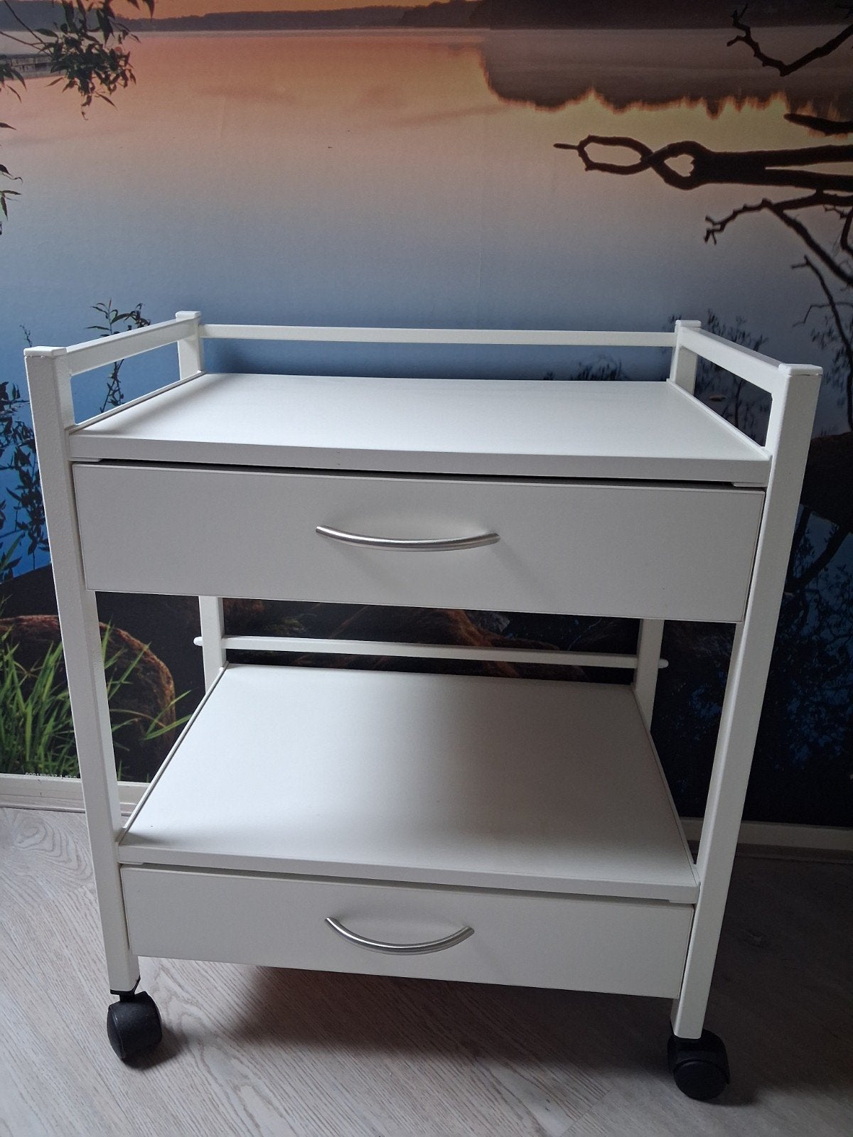 Pedicure  manicure trolley, Ophalen, Zo goed als nieuw