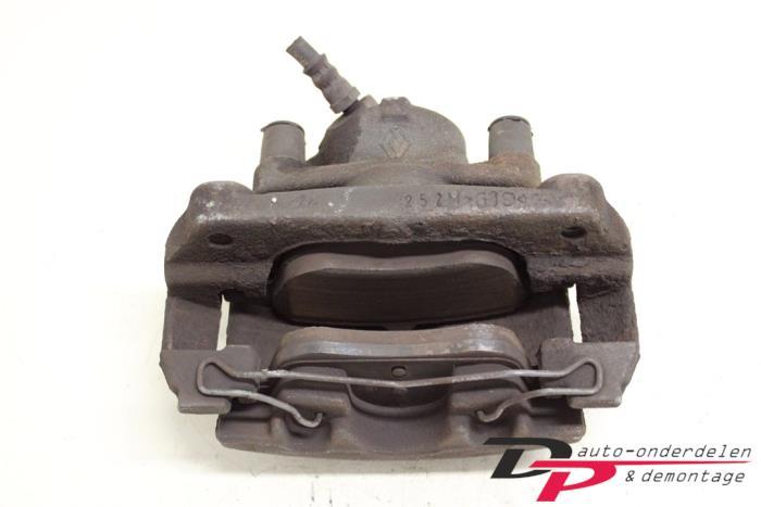 Remklauw (Tang) links-voor van een Renault Megane, Gebruikt, -, Renault, -