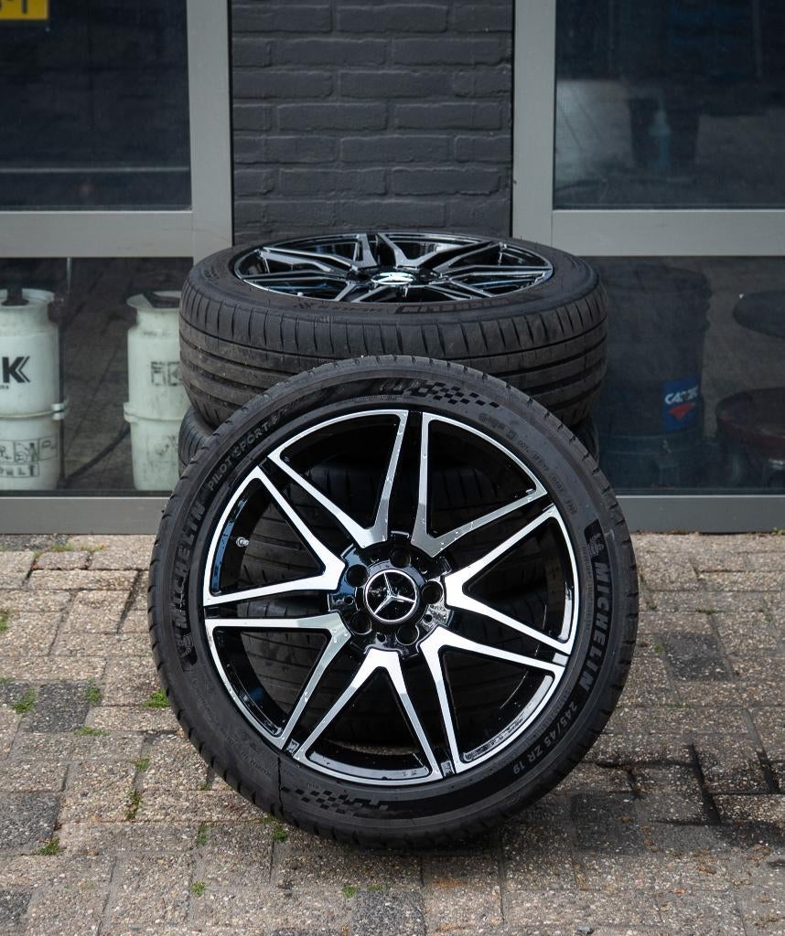19inch Mercedes Vito AMG velgen Michelin zomerbanden, Auto-onderdelen, Banden en Velgen, Velg(en), Zomerbanden, Ophalen, 19 inch